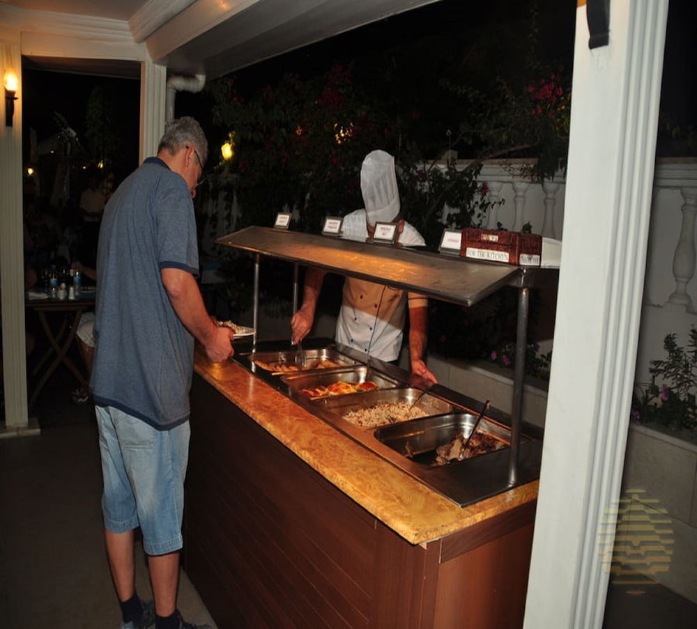 Azak Hotel 20