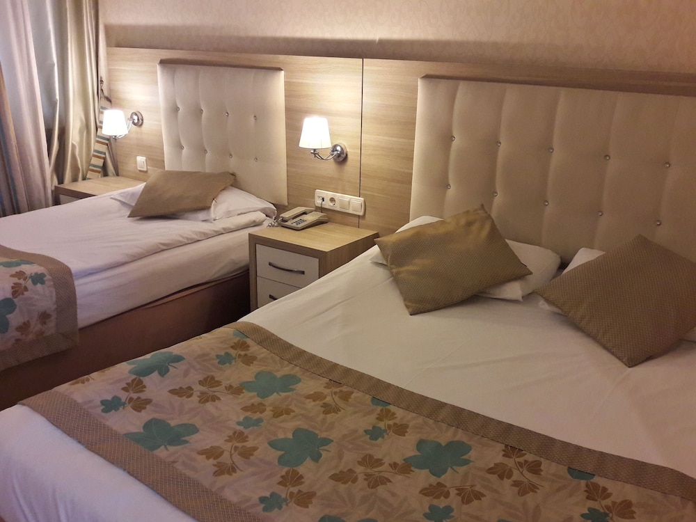 Cender Hotel 9