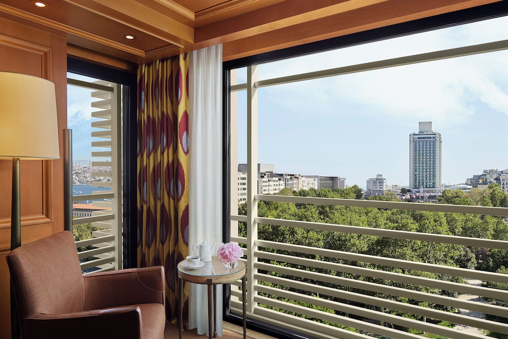 Divan Istanbul 7