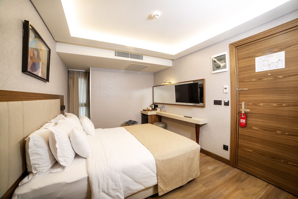 Erboy Hotel 23