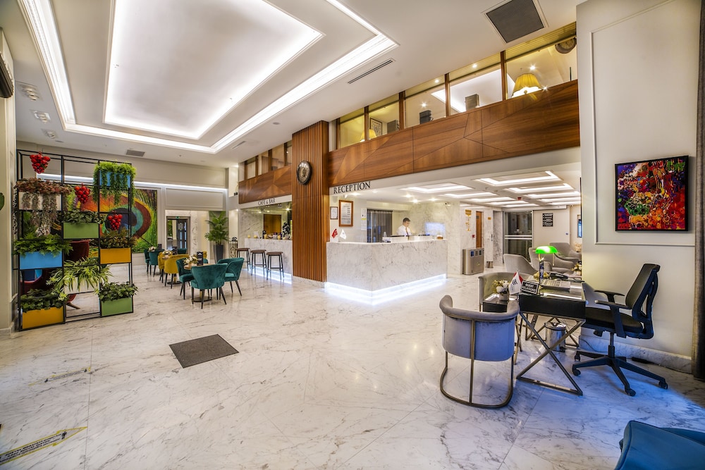 Erboy Hotel 5