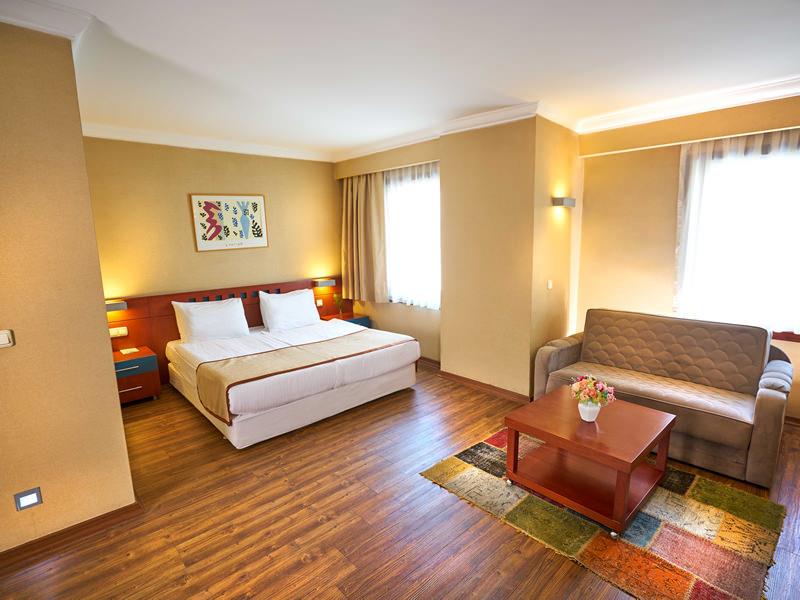 Feronya Hotel 8