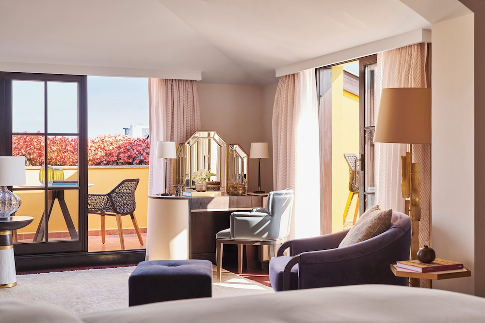 Four Seasons Hotel Istanbul at Sultanahmet 10