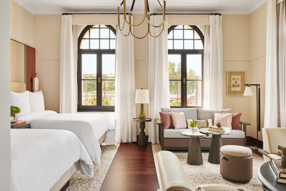 Four Seasons Hotel Istanbul at Sultanahmet 9