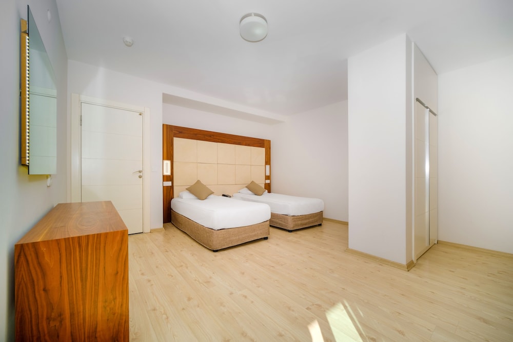 Delfino Boutique Apart Hotel 3