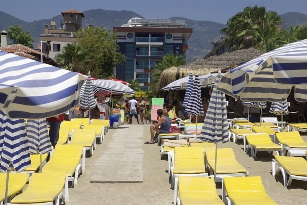 Delfino Boutique Apart Hotel 14