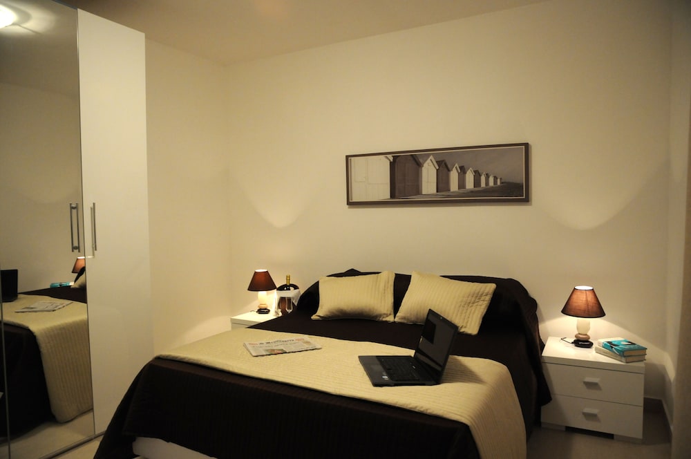 Isa Residence Fiumicino Airport 10