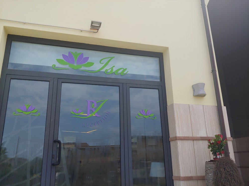 Isa Residence Fiumicino Airport 24
