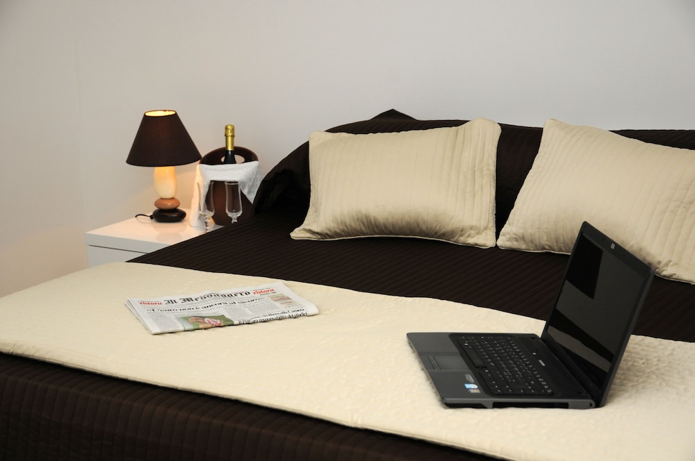 Isa Residence Fiumicino Airport 9