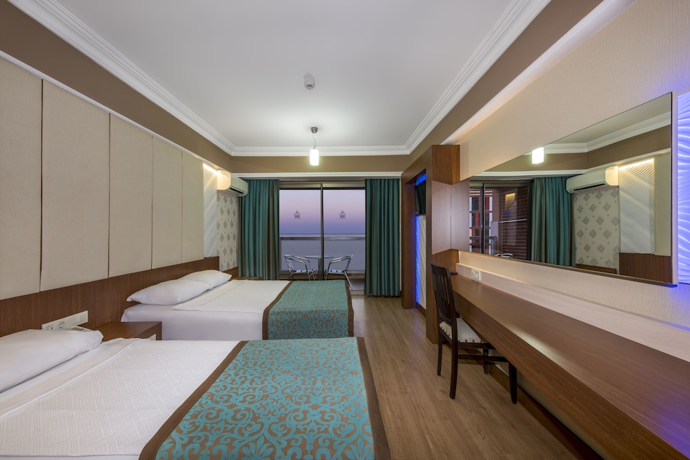 Taç Premier Hotel & Spa 1