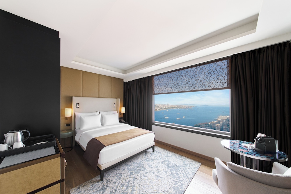 The Marmara Taksim 7