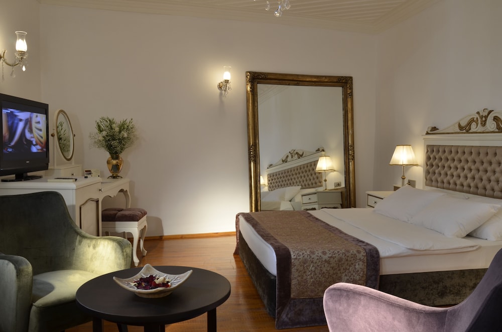 Tuvana 10