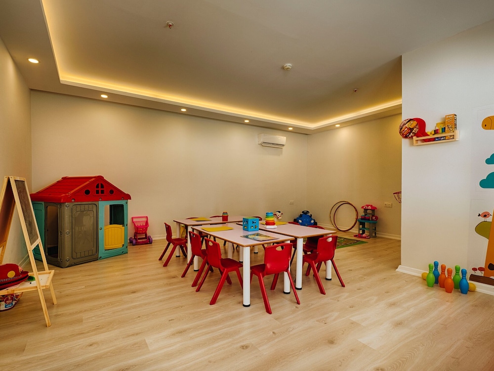 Grand Uysal Beach Hotel 18