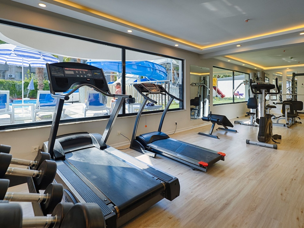Grand Uysal Beach Hotel 13