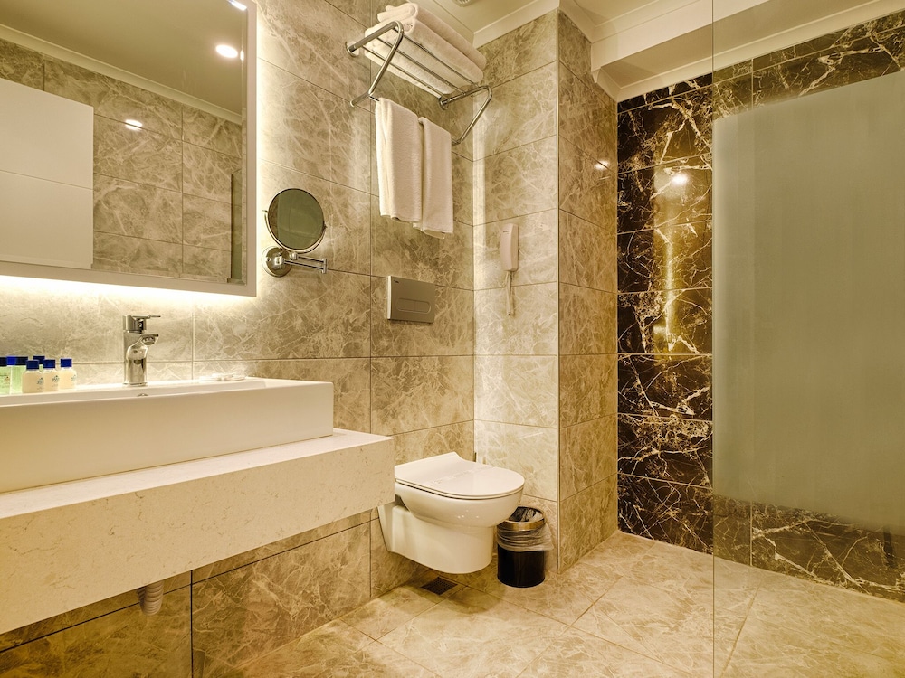 Grand Uysal Beach Hotel 6