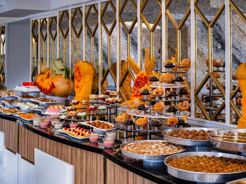 Grand Uysal Beach Hotel 23