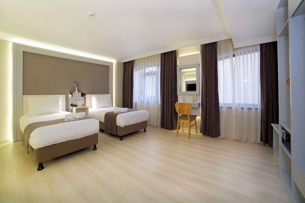 Hotel Bulvar Palas 23