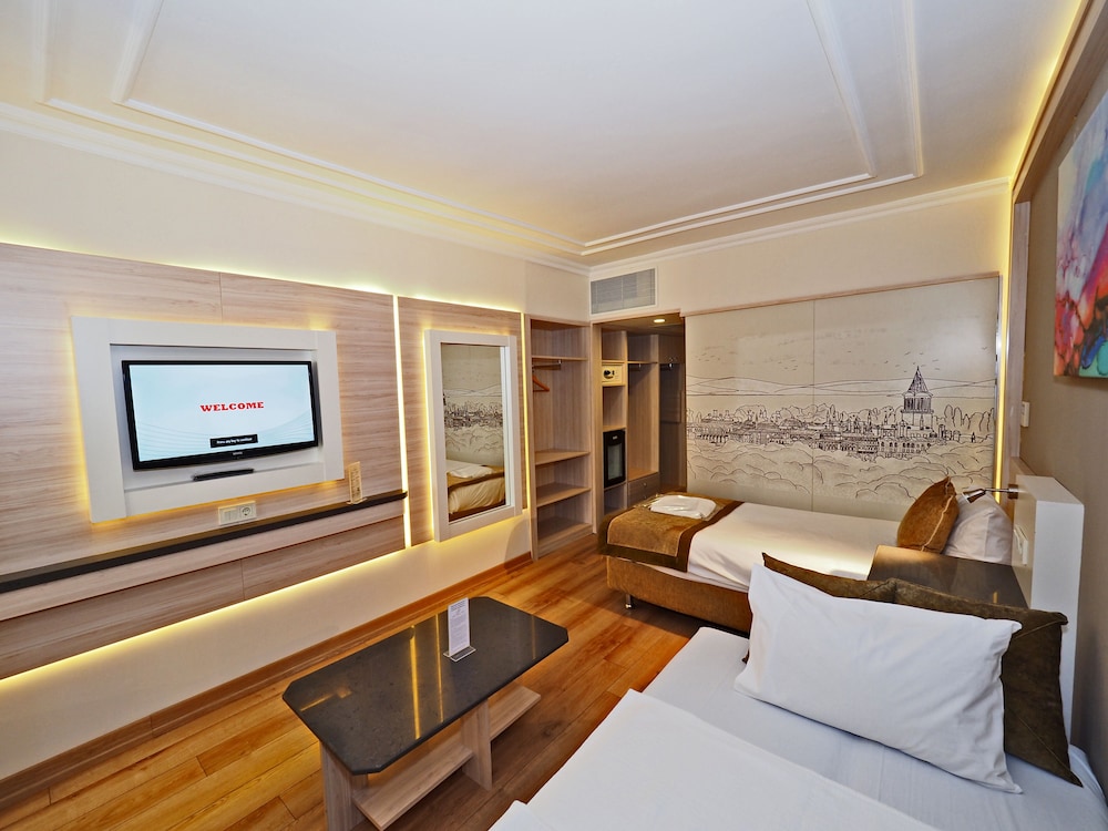 Hotel Bulvar Palas 18