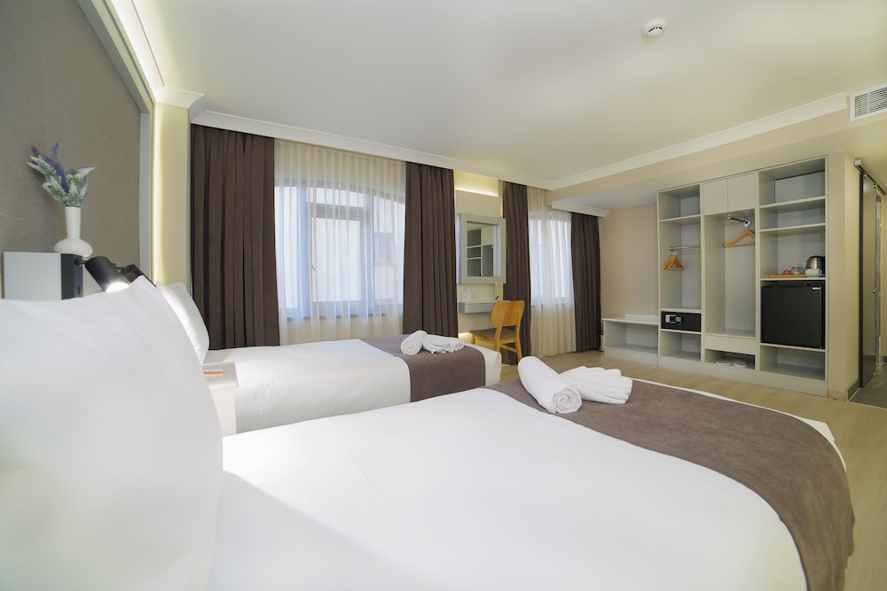 Hotel Bulvar Palas 22