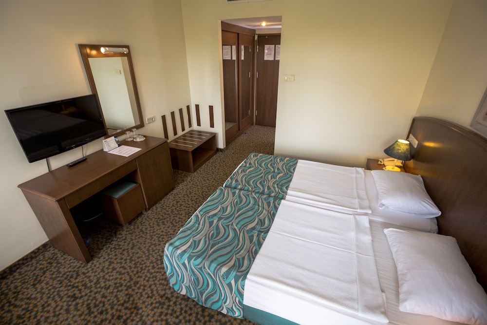 Dosi Hotel 11