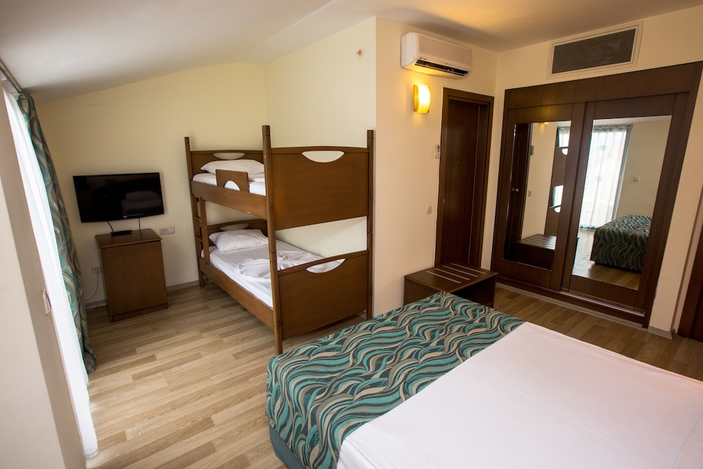 Dosi Hotel 12