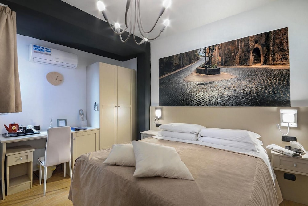 B&B Sorrento Queen 22