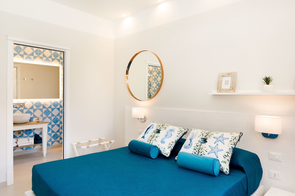 MelRose Sorrento 9