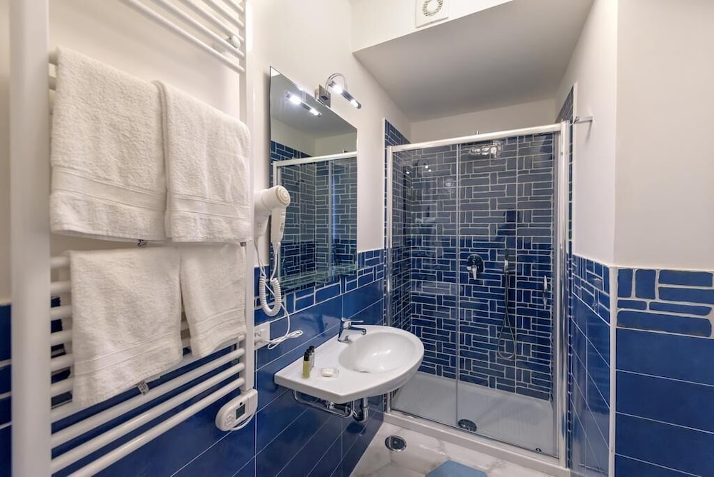 Caruso Suite 9