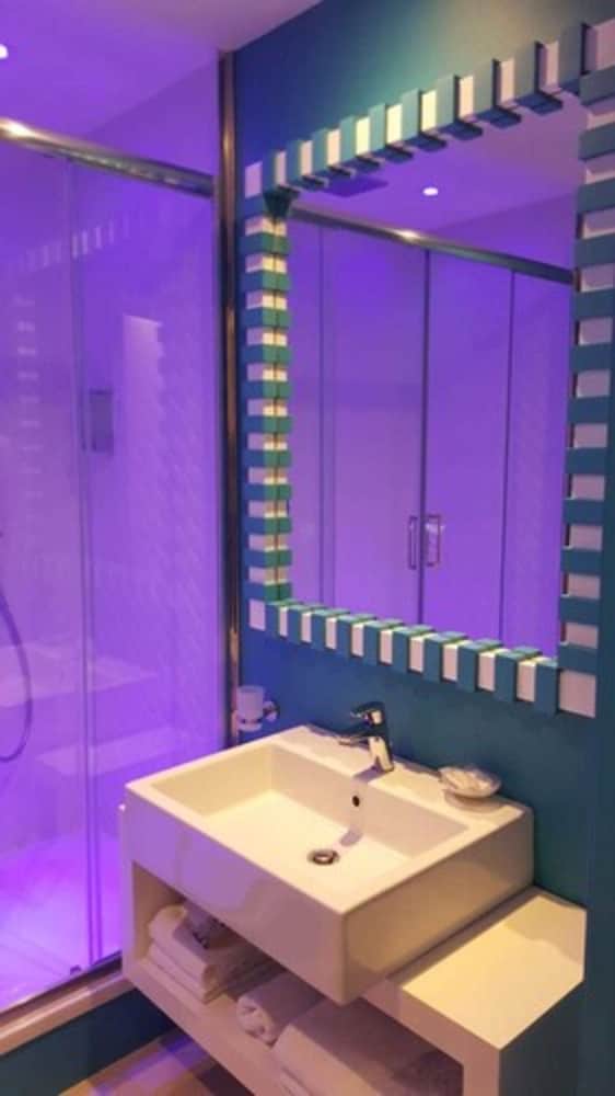 Sorrento Resart Suite 11
