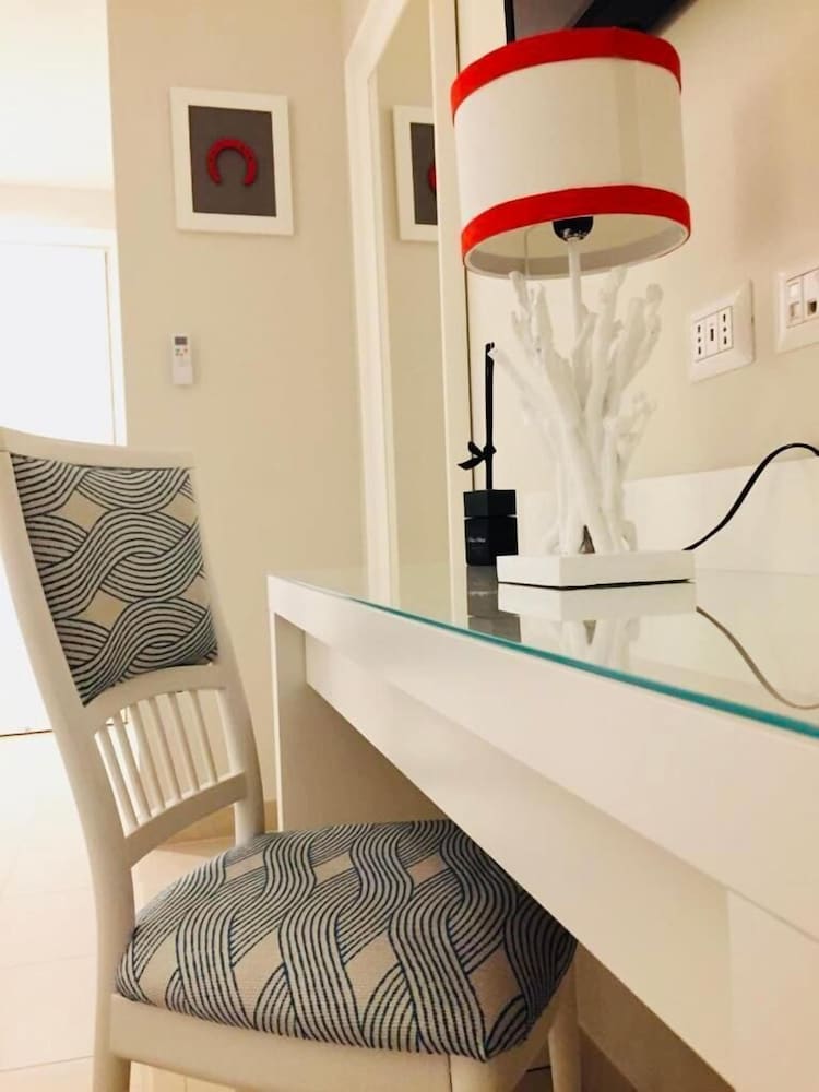 Sorrento Resart Suite 17