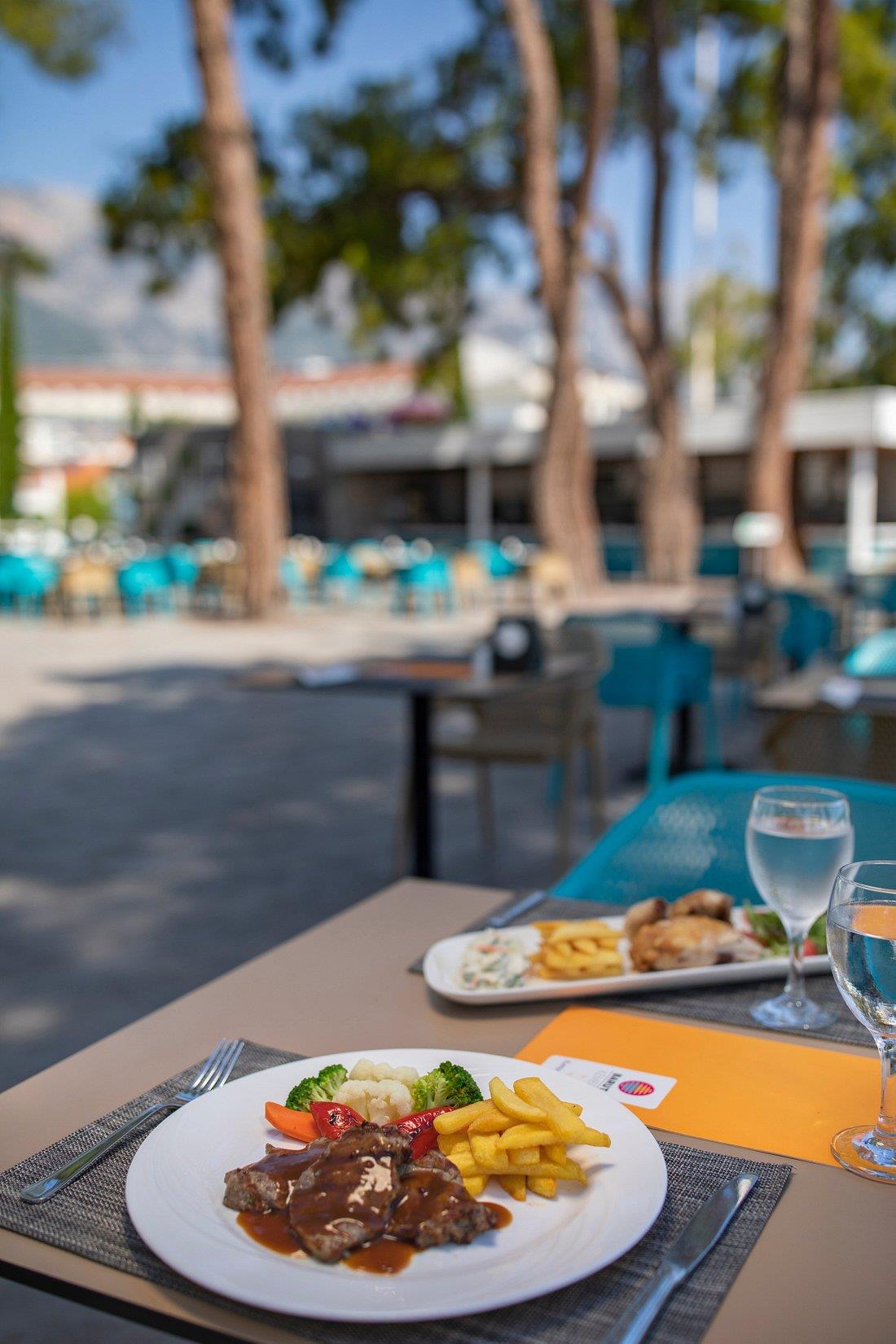 Akra Kemer 11