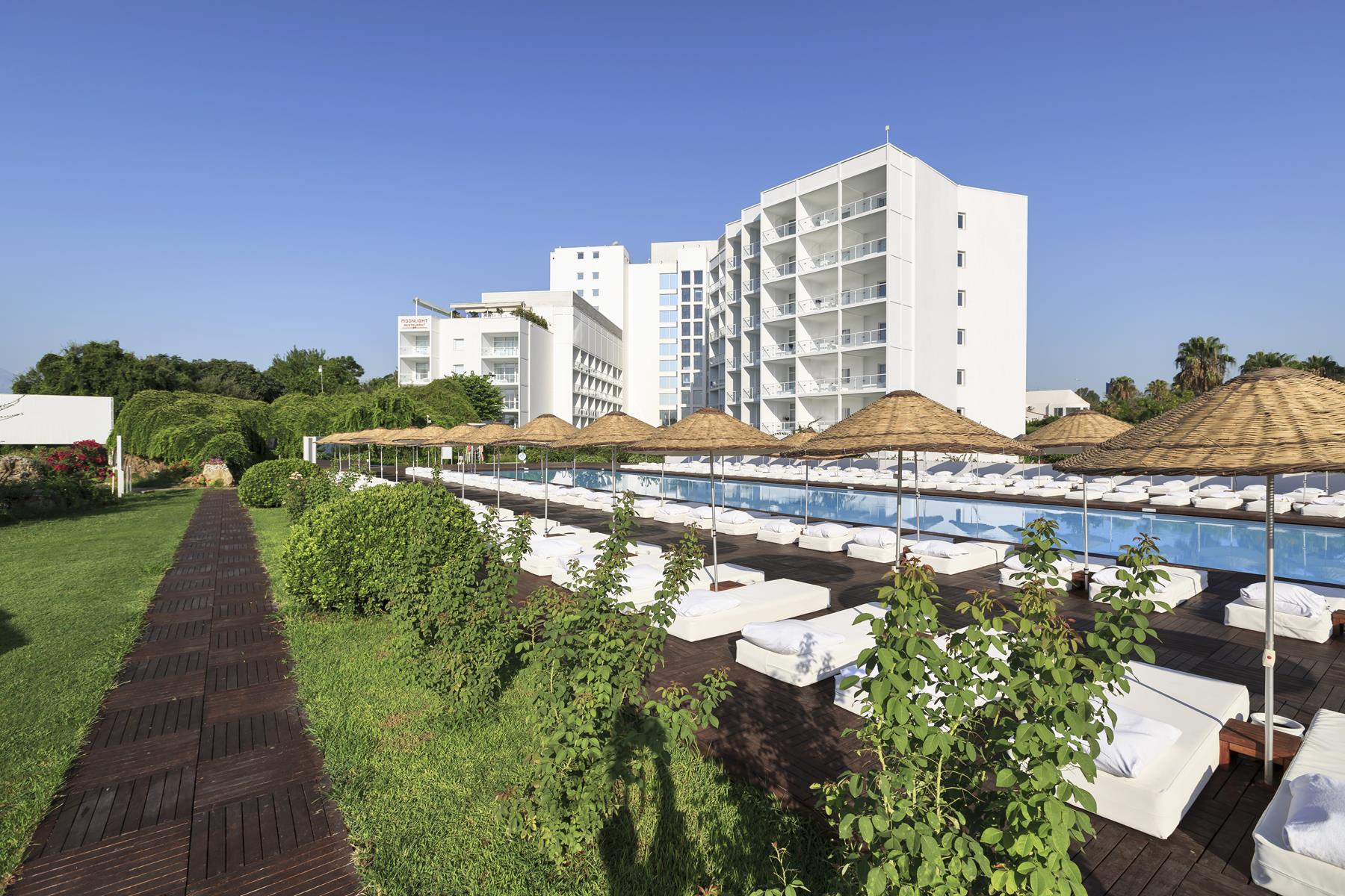 Hotel SU 3
