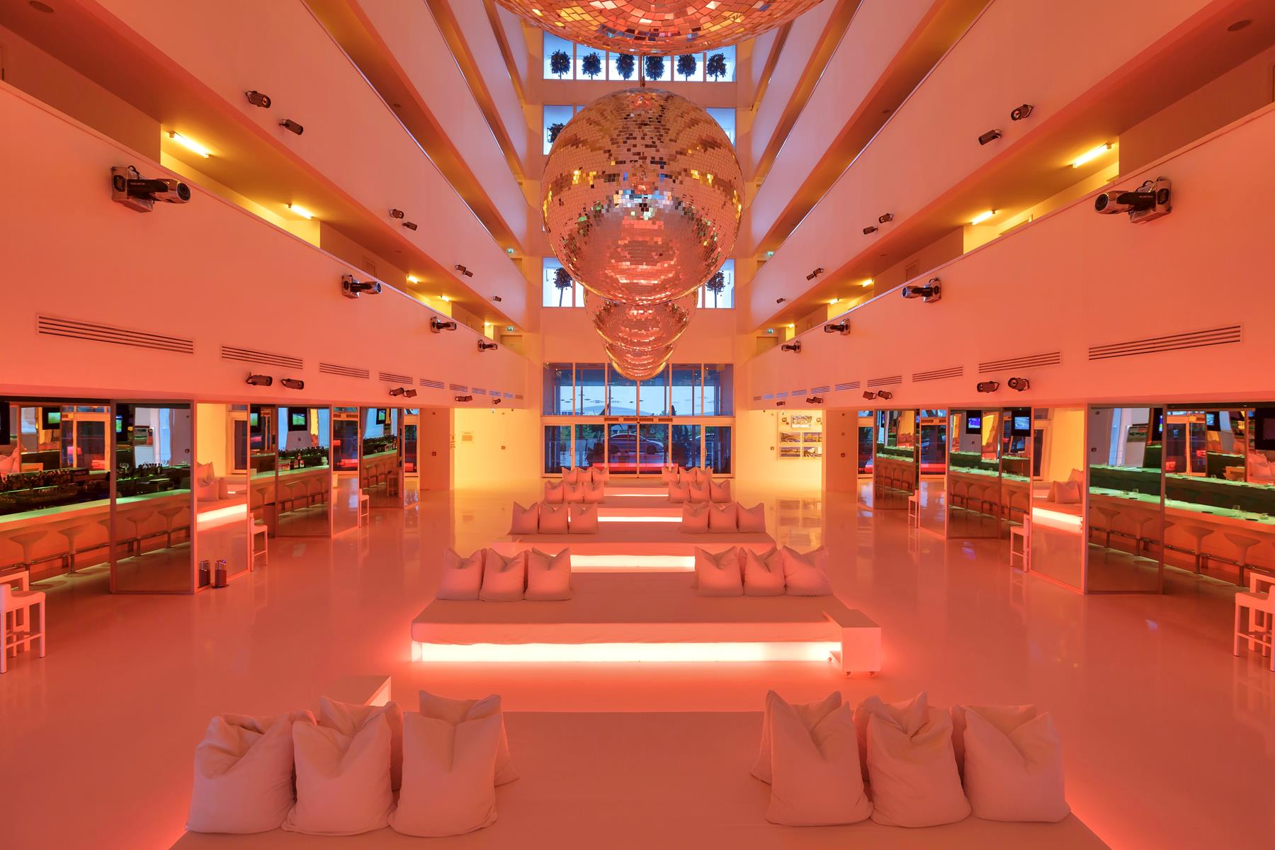 Hotel SU 17