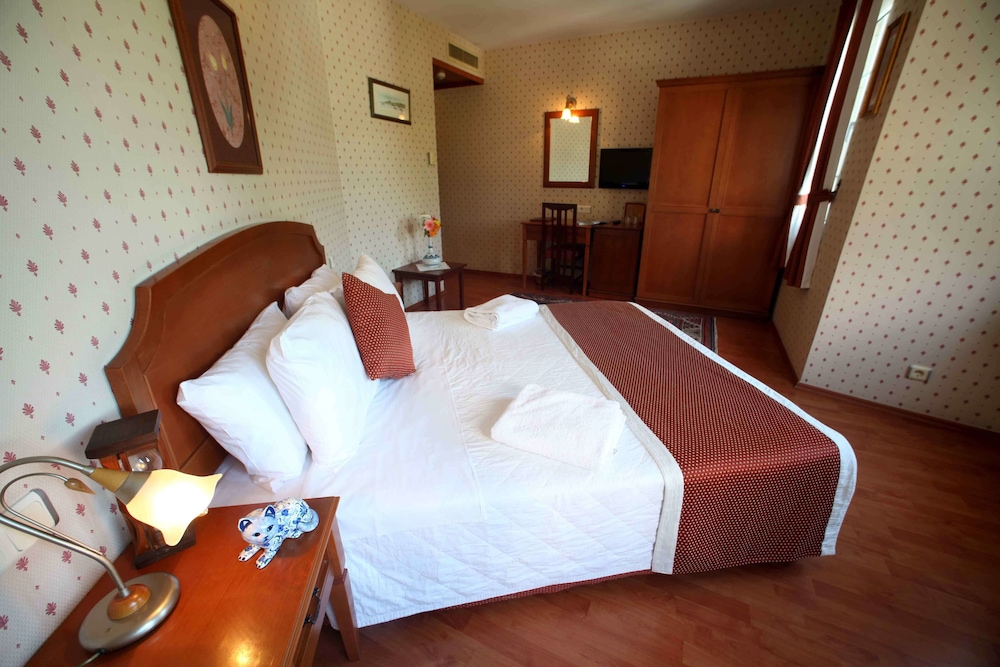 Erguvan Hotel 8