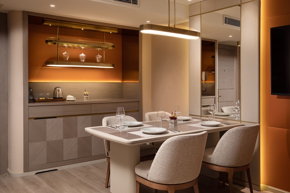 Bentley Hotel Bosphorus 21