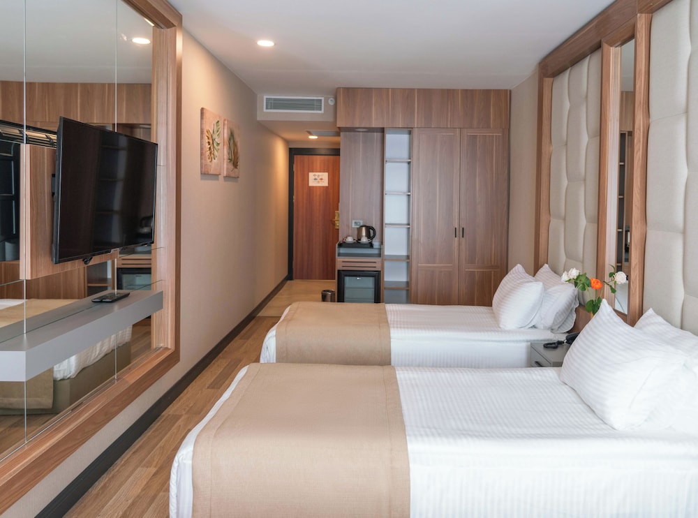 Four Sides Lion Hotel Taksim 24