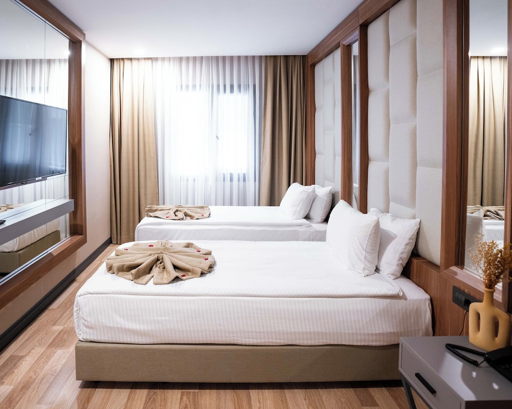 Four Sides Lion Hotel Taksim 22