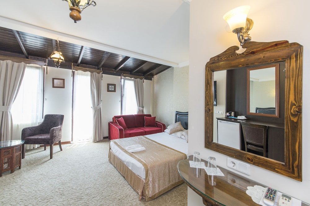 Naz Wooden House Inn 17