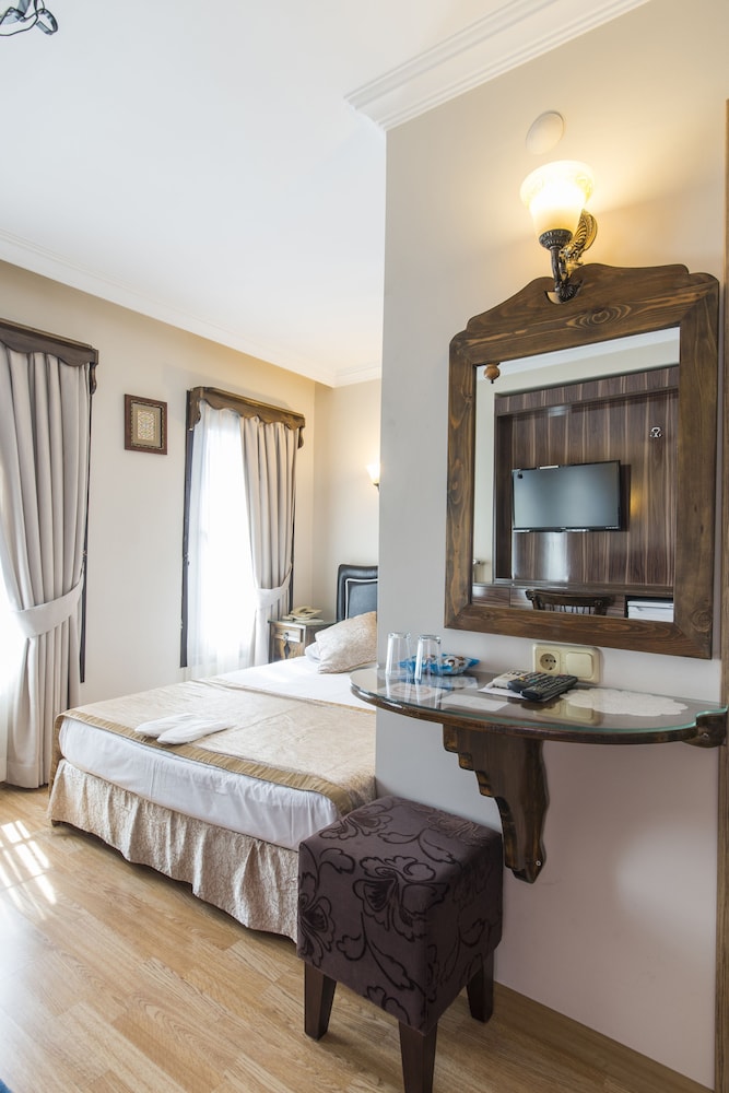 Naz Wooden House Inn 19
