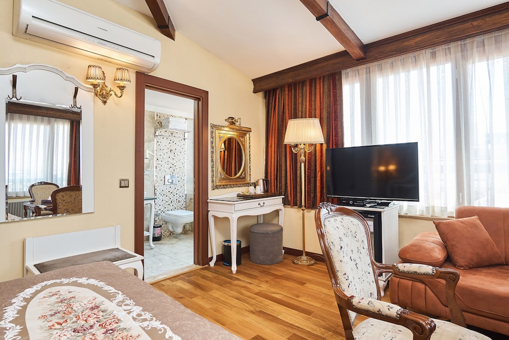 Best Western Empire Palace 17
