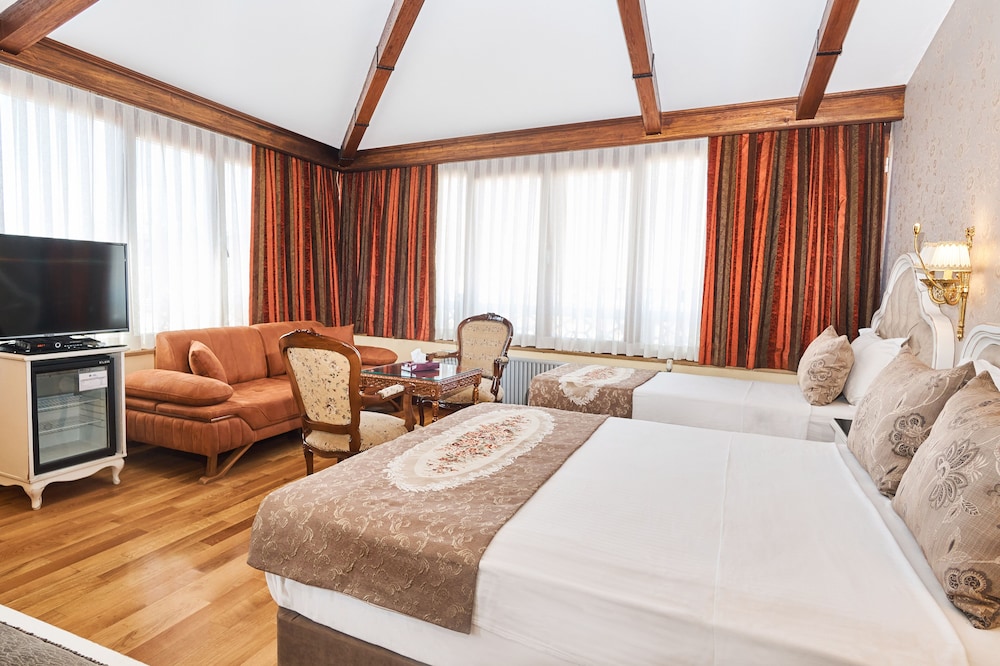 Best Western Empire Palace 18