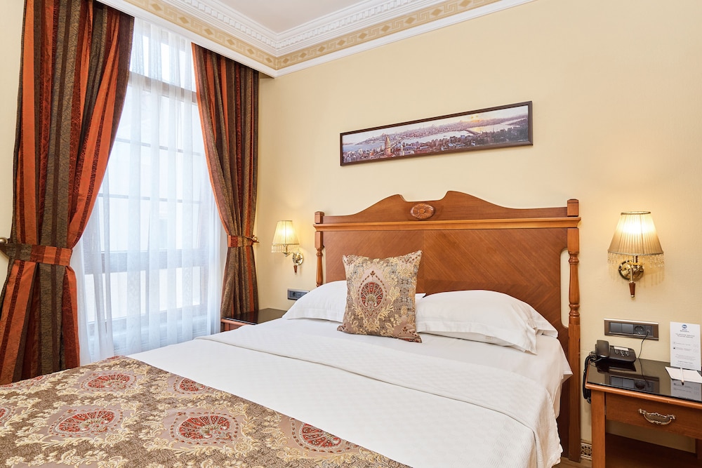 Best Western Empire Palace 8