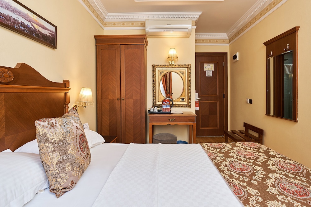 Best Western Empire Palace 9