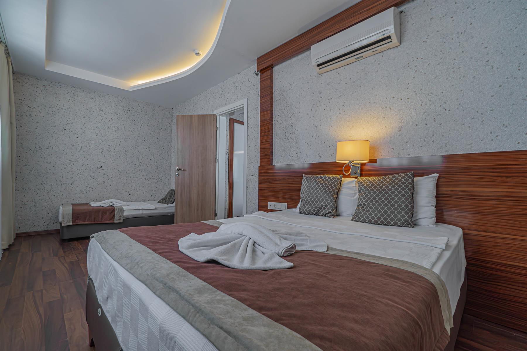 Grand Barhan Hotel 4