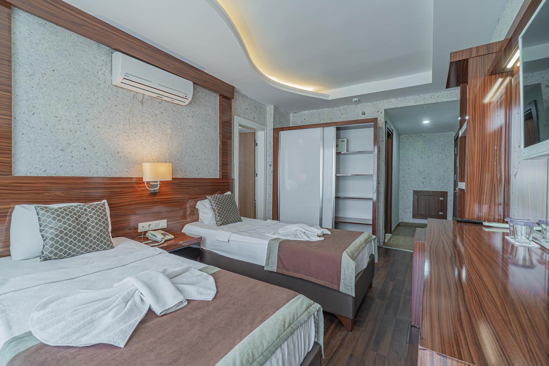 Grand Barhan Hotel 5
