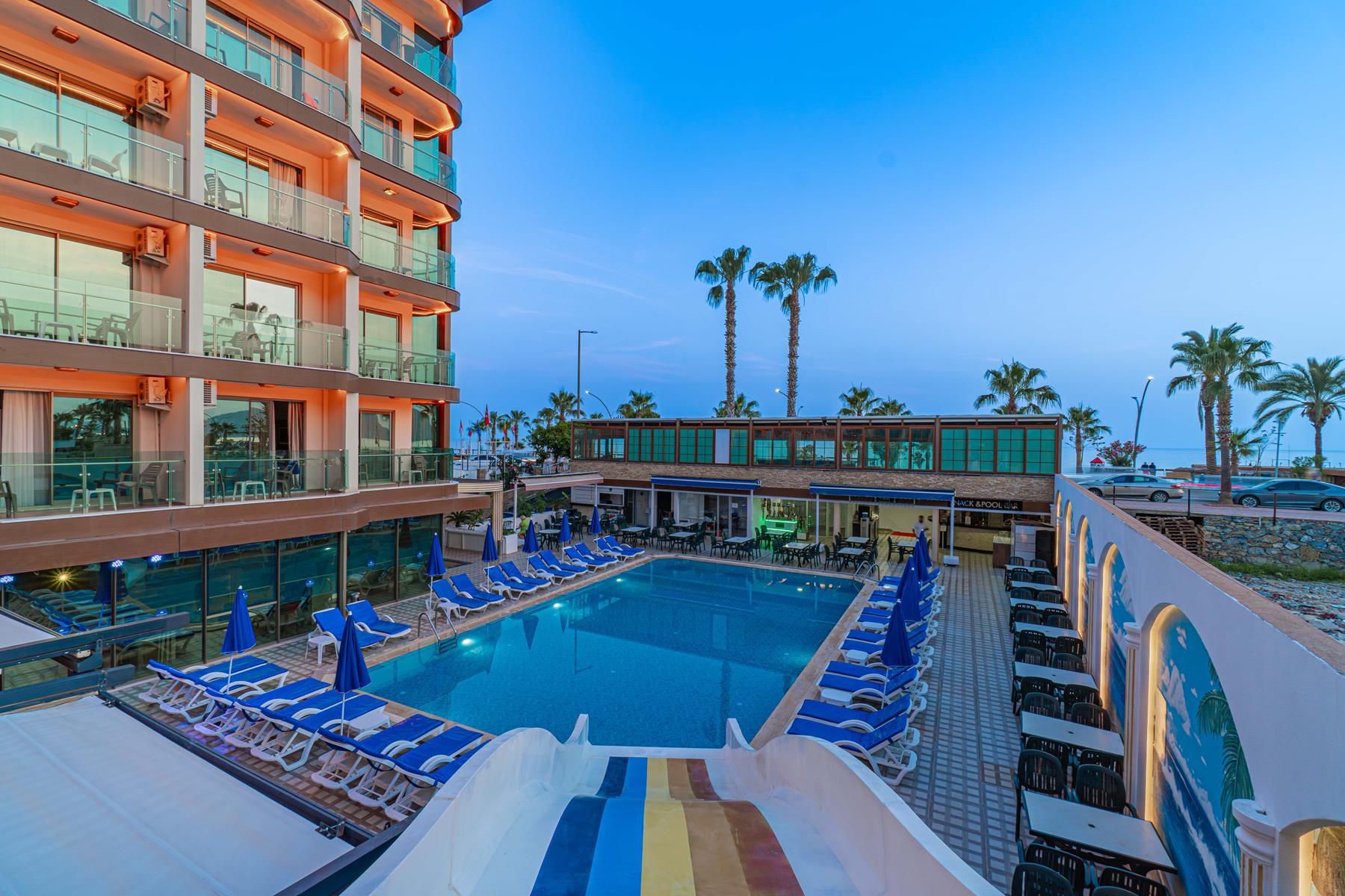 Grand Barhan Hotel 12