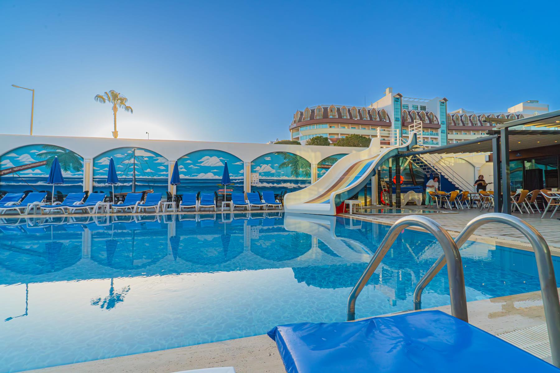 Grand Barhan Hotel 14