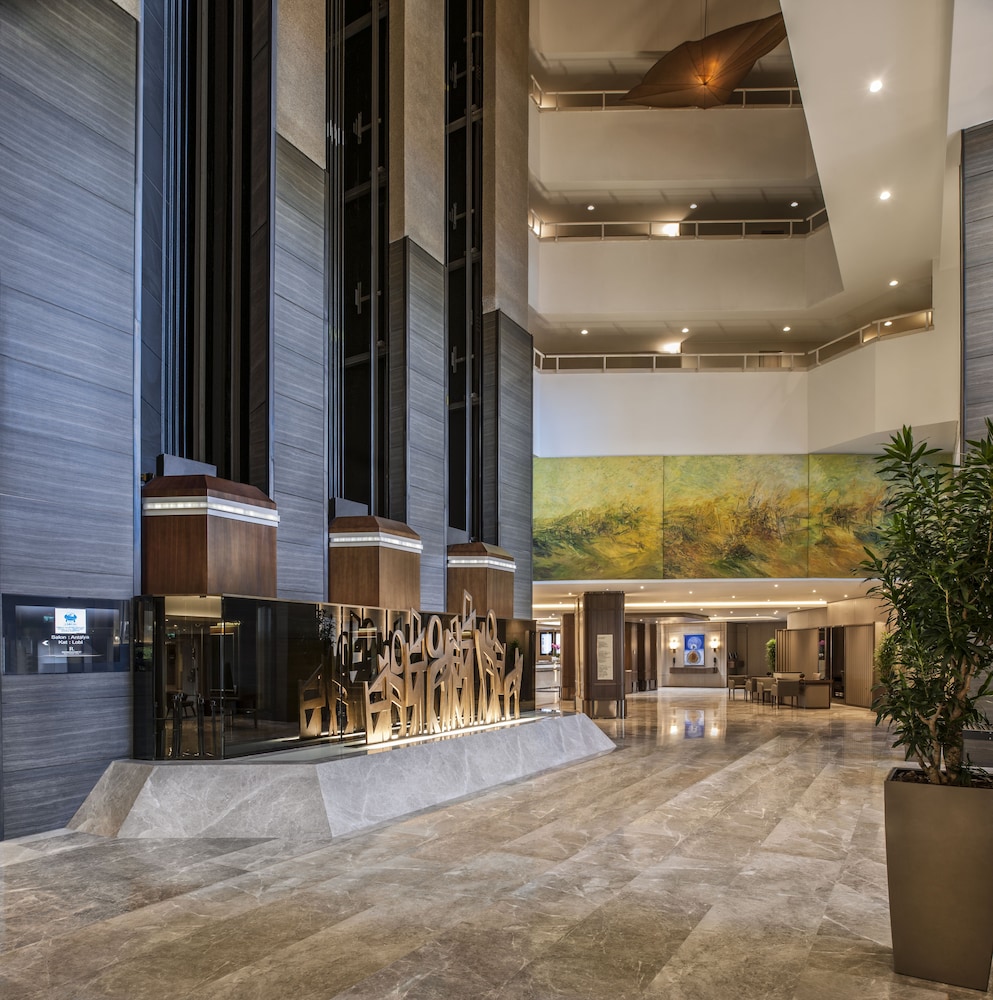 Renaissance Polat Istanbul Hotel 2