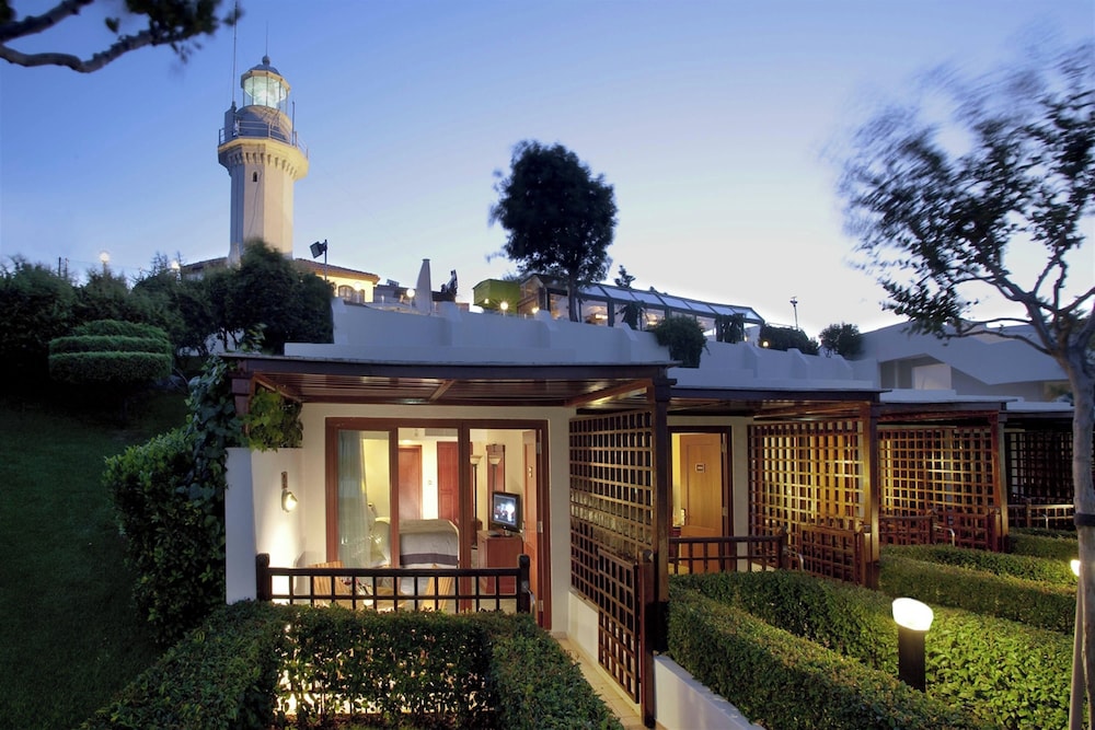 Renaissance Polat Istanbul Hotel 9