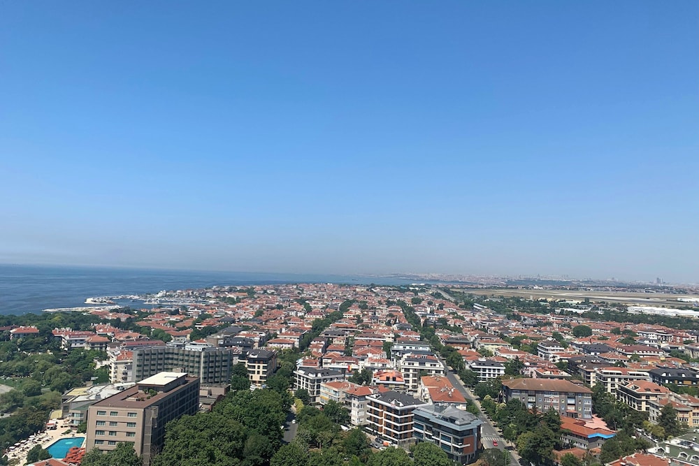 Renaissance Polat Istanbul Hotel 10